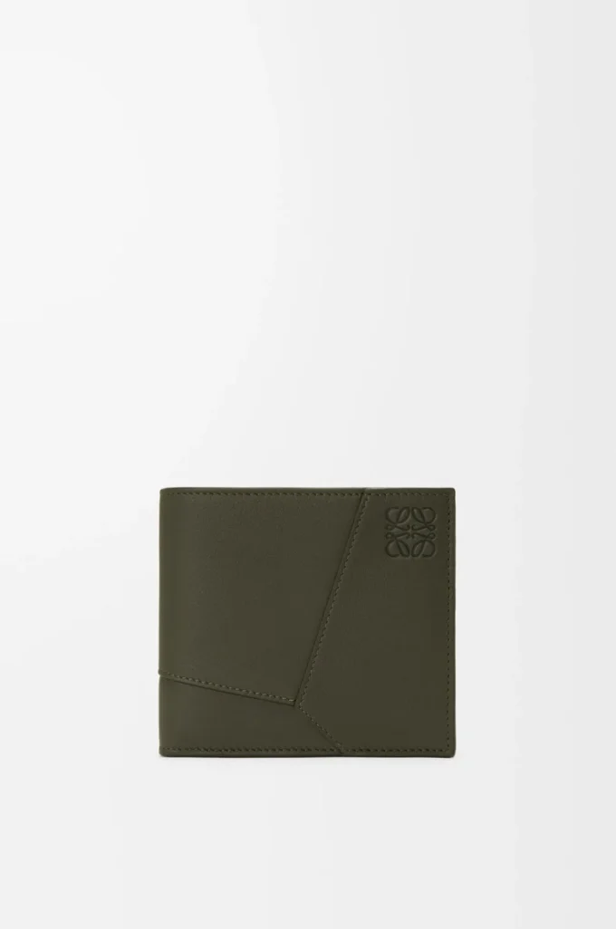 Portamonete bifold Puzzle in classica pelle di vitello Dark Khaki Portamonete bifold Puzzle in classica pelle di vitello Dark Khaki