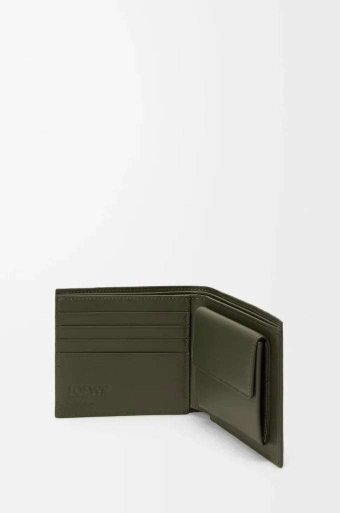 Portamonete bifold Puzzle in classica pelle di vitello Dark Khaki Portamonete bifold Puzzle in classica pelle di vitello Dark Khaki