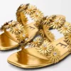 Sandalo Petal Flower in pelle di vitello e cristalli Oro Sandalo Petal Flower in pelle di vitello e cristalli Oro