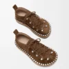 Scarpa stringata con rivetti in pelle di vitello scamosciata Marrone