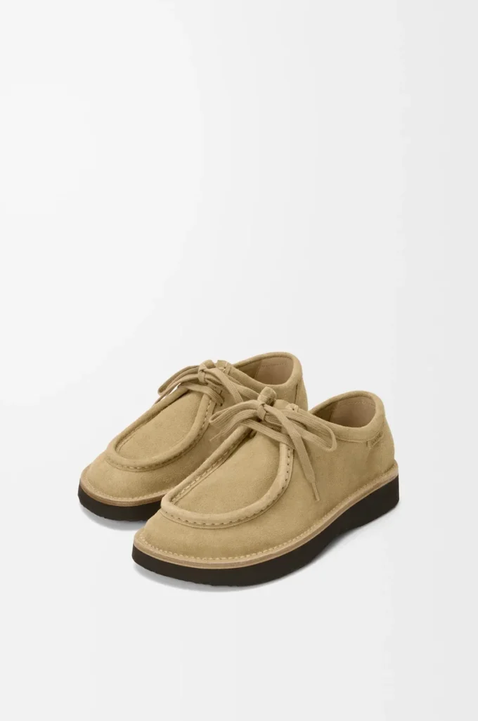 Scarpa stringata Faro in pelle di vitello scamosciata Sahara