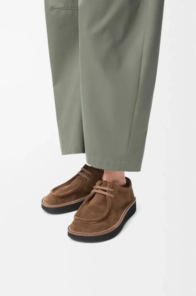 Scarpe stringate Faro in pelle scamosciata di vitello Marrone