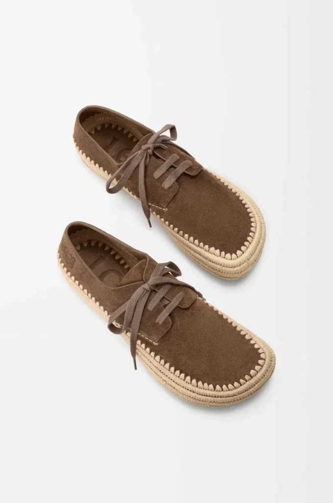 Scarpe stringate Rio in pelle scamosciata e rafia Taupe Scarpe stringate Rio in pelle scamosciata e rafia Taupe