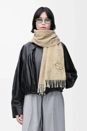 Sciarpa Anagram in lana e cashmere Beige