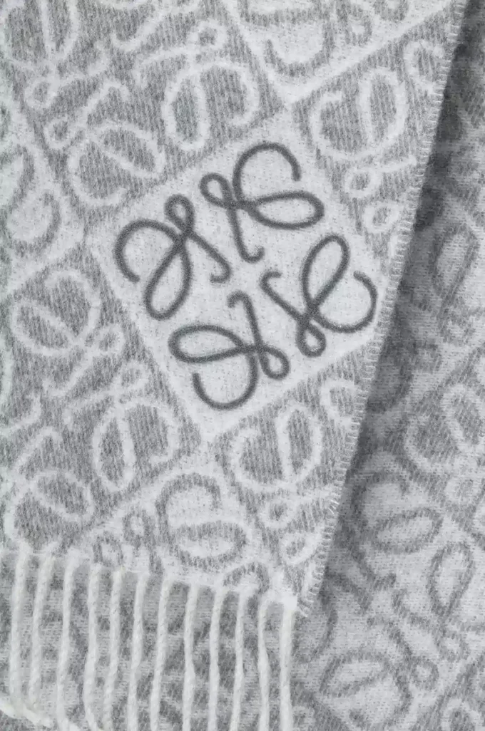 Sciarpa Anagram in lana e cashmere Grigio Sciarpa Anagram in lana e cashmere Grigio