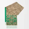 Sciarpa Anagram in seta e cashmere verde/multicolore Sciarpa Anagram in seta e cashmere verde/multicolore