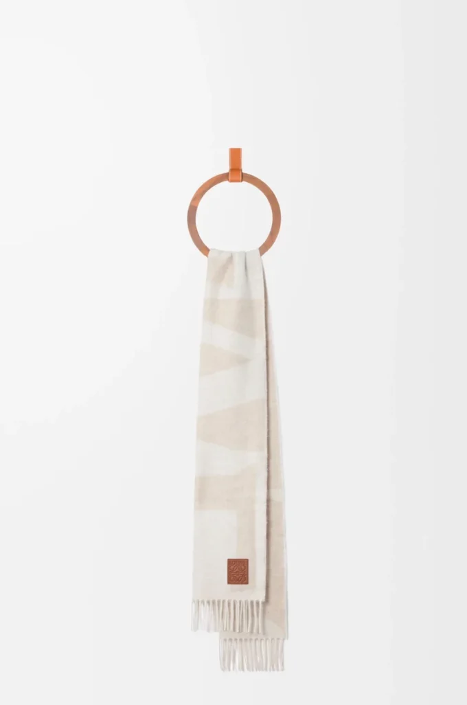 Sciarpa in cashmere Beige chiaro/Beige Sciarpa in cashmere Beige chiaro/Beige