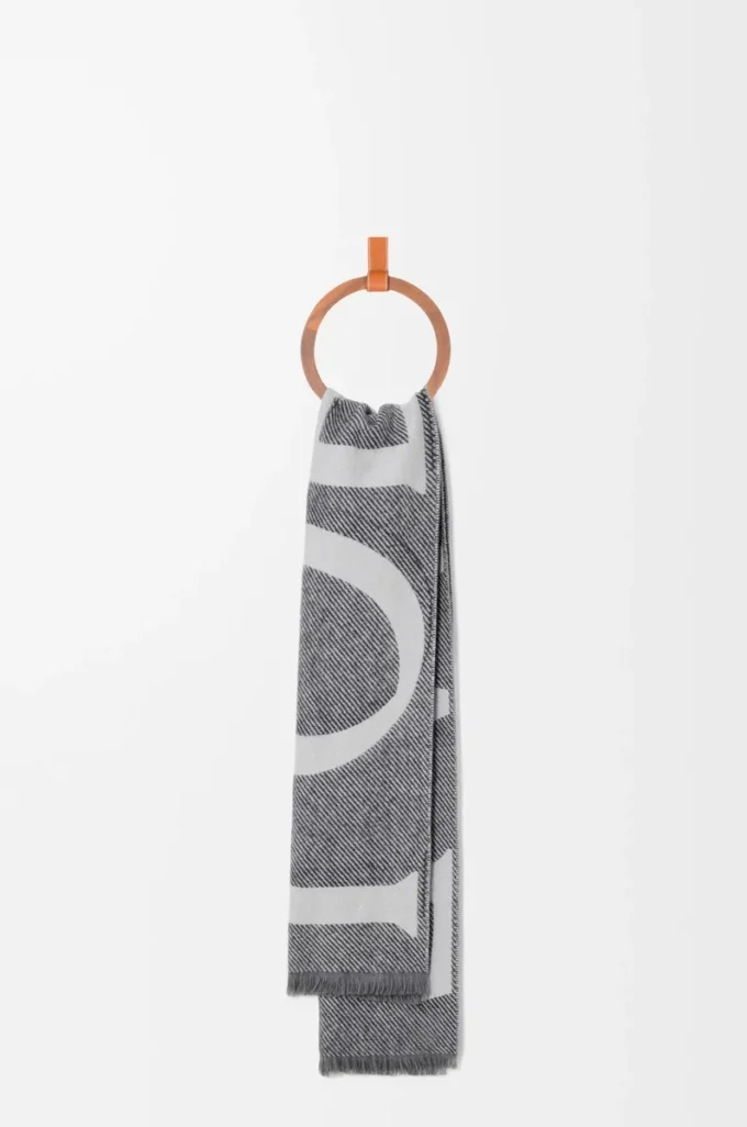 Sciarpa in lana e cashmere Grigio chiaro/Grigio
