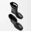 Stivaletto Bobby in pelle di vitello fiore conciata al vegetale nera Stivaletto Bobby in pelle di vitello fiore conciata al vegetale nera
