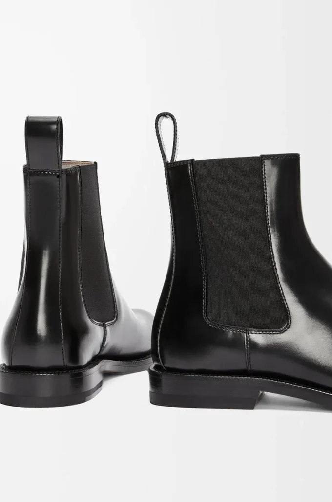 Stivaletto Chelsea Campo in pelle di vitello spazzolata nera Stivaletto Chelsea Campo in pelle di vitello spazzolata nera