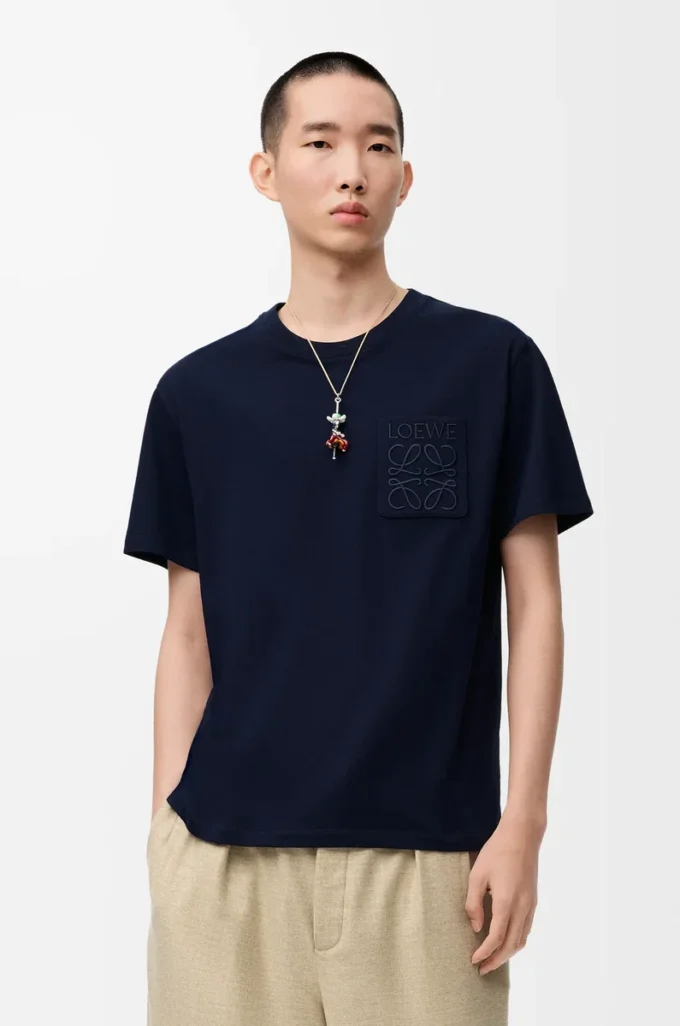 T-shirt dal taglio morbido in cotone blu navy scuro T-shirt dal taglio morbido in cotone blu navy scuro