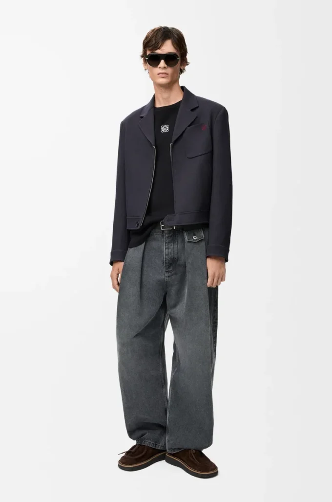 T-shirt oversize a maniche lunghe in cotone nero