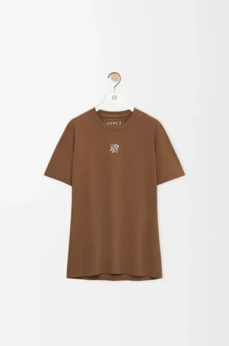 t shirt sportiva in jersey tecnico color caramello 1 330x498 - T-shirt sportiva in jersey tecnico color caramello