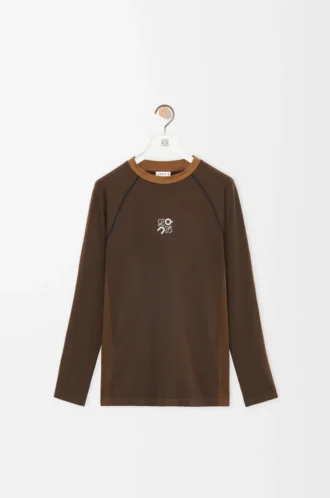 Top a maniche lunghe in jersey tecnico color caramello