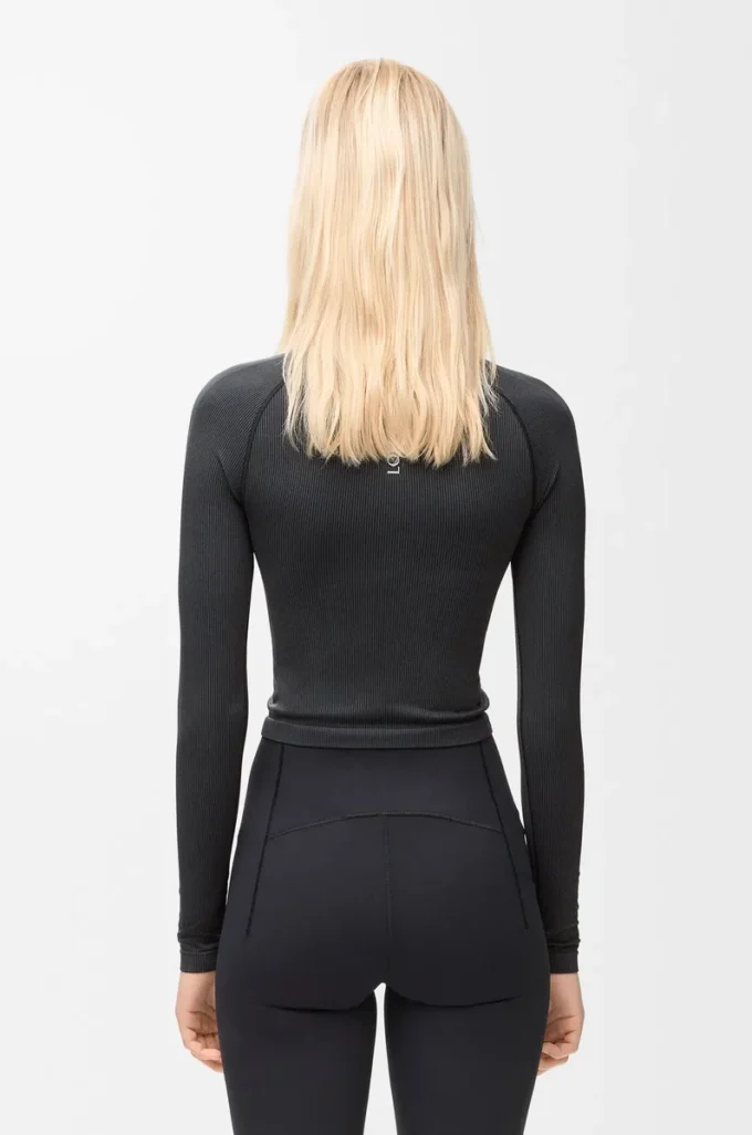 Top a maniche lunghe in jersey tecnico Nero