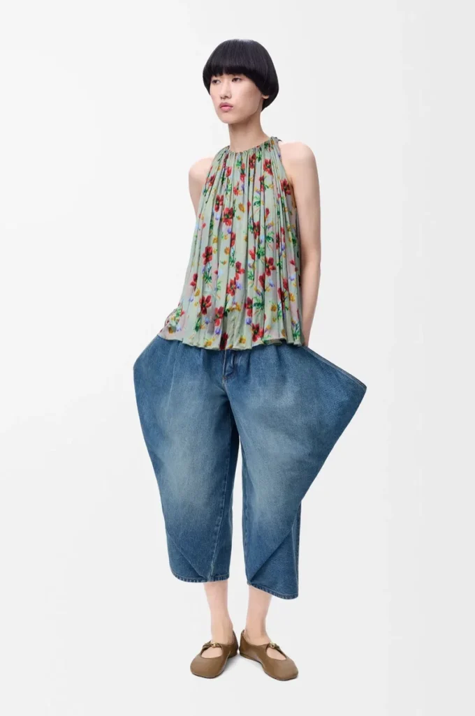Top con scollo all’americana in viscosa verde/rosso