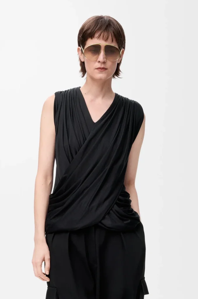 Top drappeggiato in seta Nero Top drappeggiato in seta Nero