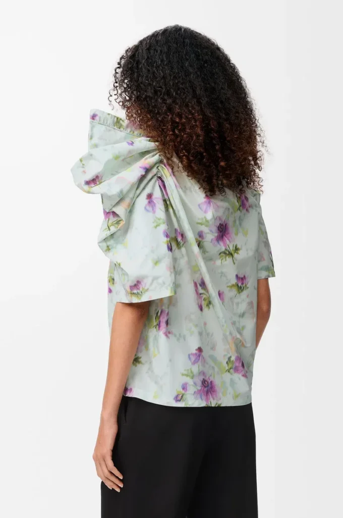 Top drappeggiato in taffetà misto seta azzurro/multicolore