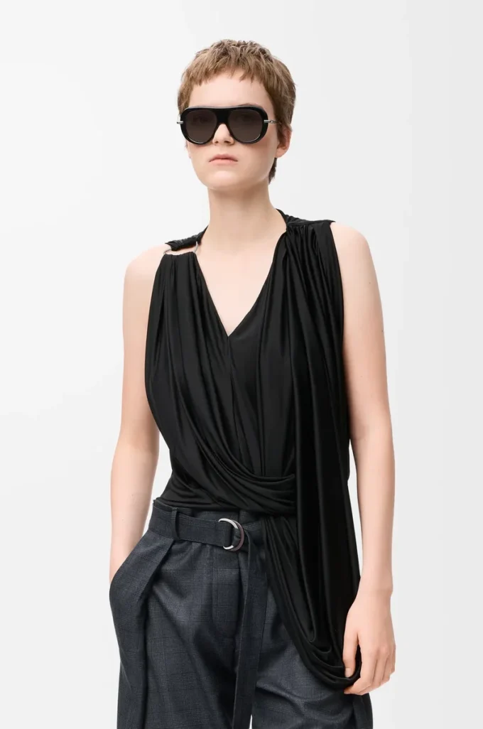 Top drappeggiato in viscosa nero Top drappeggiato in viscosa nero