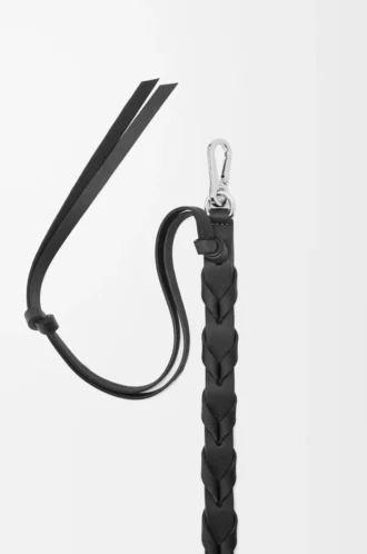 Tracolla sottile intrecciata in classica pelle di vitello Nero