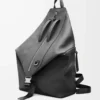Zaino convertibile in classica pelle di vitello Nero Zaino convertibile in classica pelle di vitello Nero