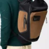 Zaino Flex roll-top in tela e pelle scamosciata Nero/Oro scuro Zaino Flex roll-top in tela e pelle scamosciata Nero/Oro scuro